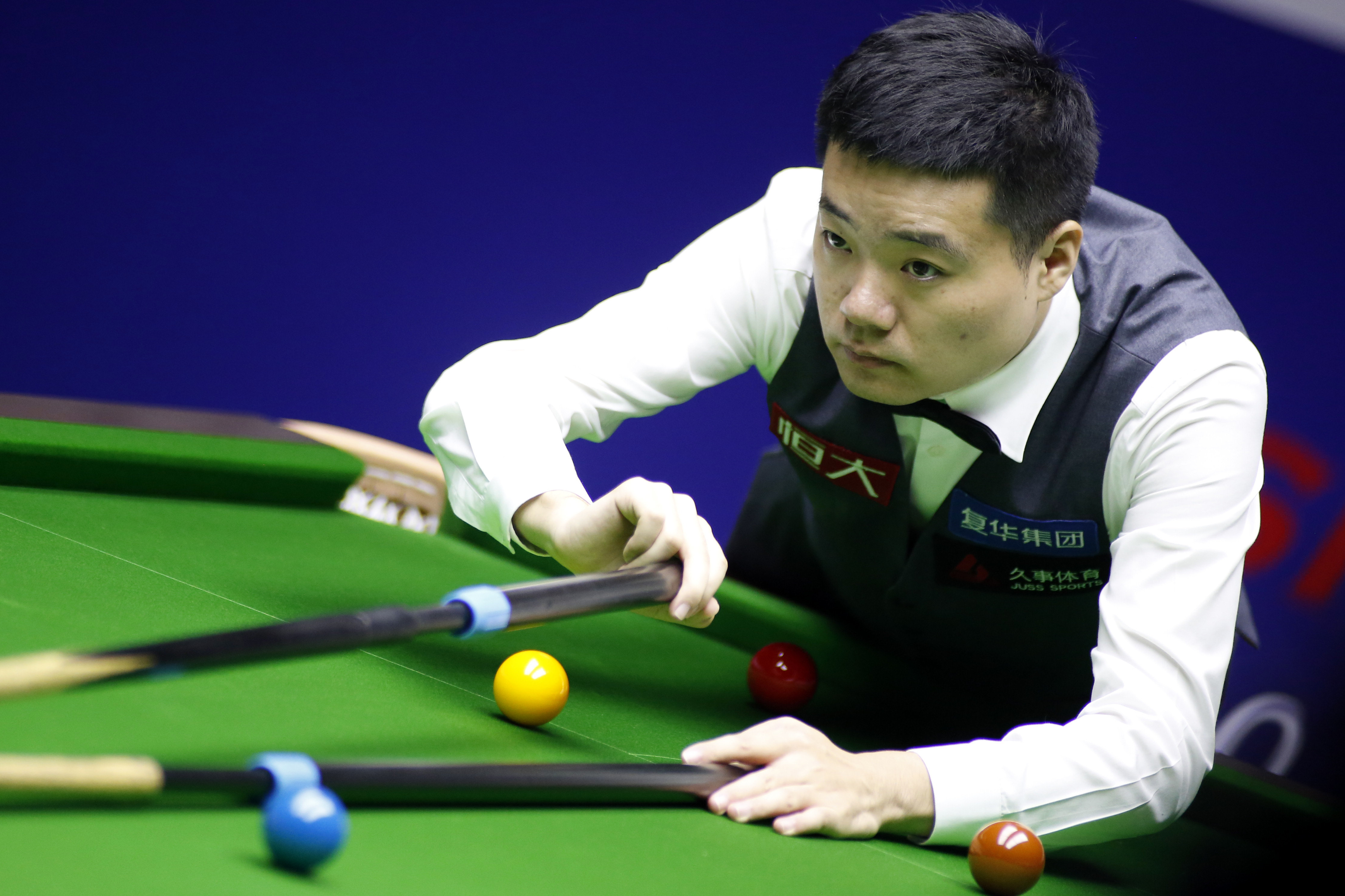 对手的差距 对手的差距